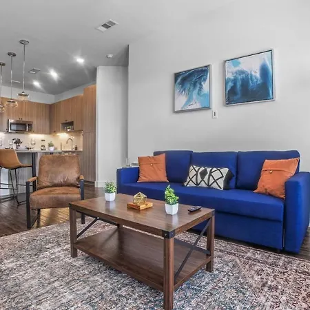 Luxurious New Unit 2Bd2Ba Pool, Golf Sim Apartamento